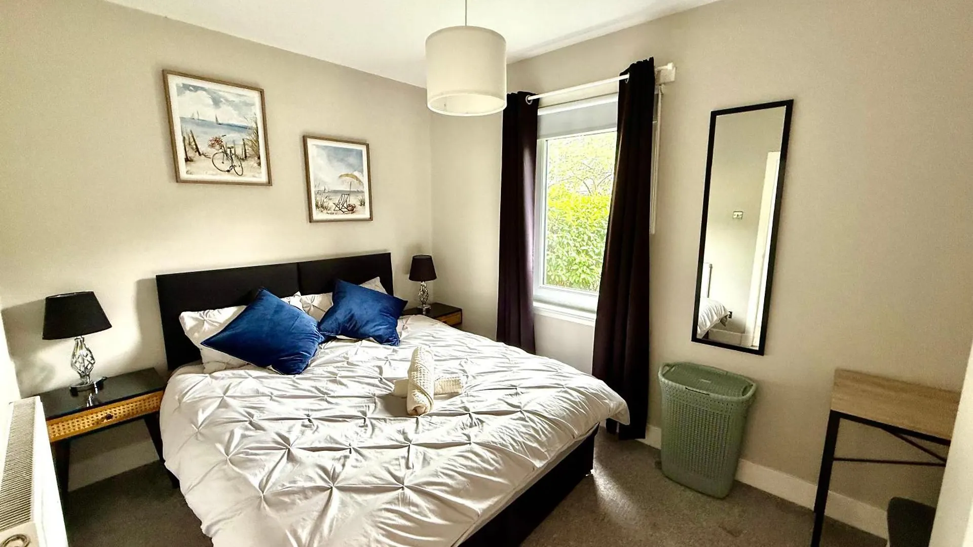 South Gyle House - Superfast Wifi And Free Parking - 7 Minutes To Edinburgh Airport Vila Reino Unido